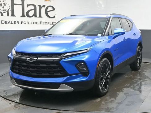 Used 2024 Chevrolet Blazer LT FWD image 7