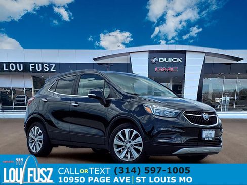 Used 2019 Buick Encore Preferred FWD image 1