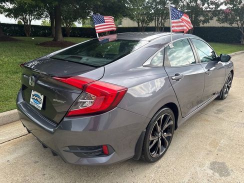 Used 2021 Honda Civic Sport image 3