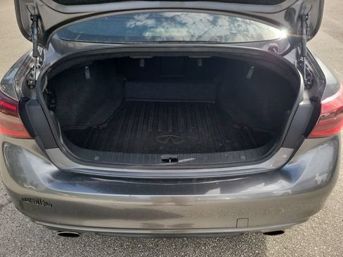Used 2019 INFINITI Q50 Luxe w/ Essential Package (3.0T Luxe) RWD image 10
