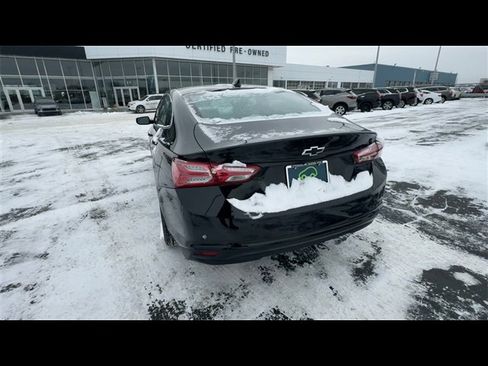 Used 2023 Chevrolet Malibu LT w/ Midnight Edition image 7