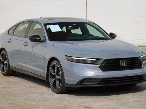 Used 2023 Honda Accord Sport image 50