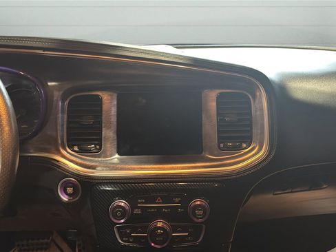 Used 2022 Dodge Charger Scat Pack w/ Daytona Edition Group image 18