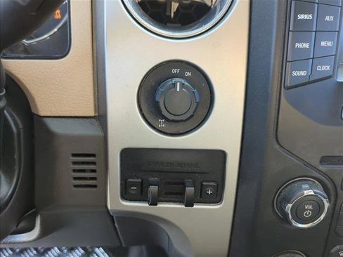 Used 2013 Ford F150 XLT w/ XLT Chrome Pkg image 19