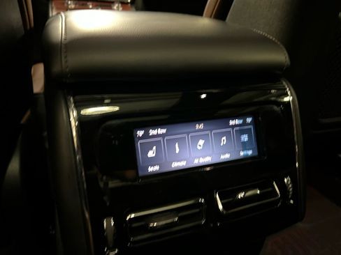 Certified 2023 Lincoln Aviator Reserve w/ Elements Package Plus AWD/4WD image 23