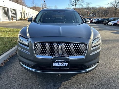 Used 2023 Lincoln Nautilus Reserve w/ Luxury Package image 3