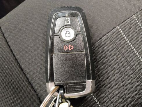 Used 2018 Ford EcoSport SE w/ SE Convenience Package FWD image 32