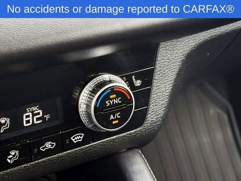 Used 2023 Mitsubishi Outlander SE Black Edition image 29