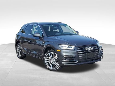 Used 2020 Audi Q5 e Prestige image 1