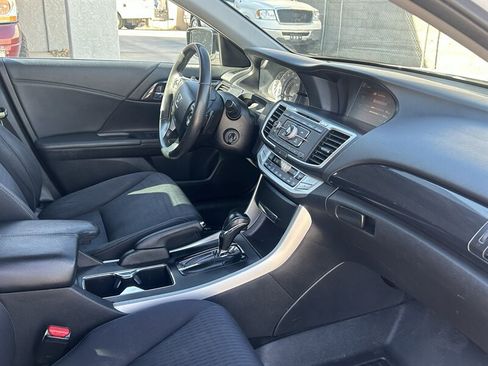 Used 2014 Honda Accord Sport image 27