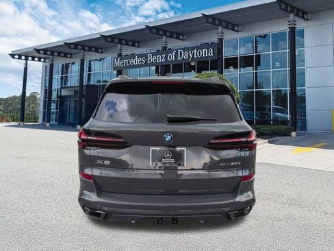 Used 2026 BMW X5 xDrive50e w/ M Sport Package AWD/4WD image 5