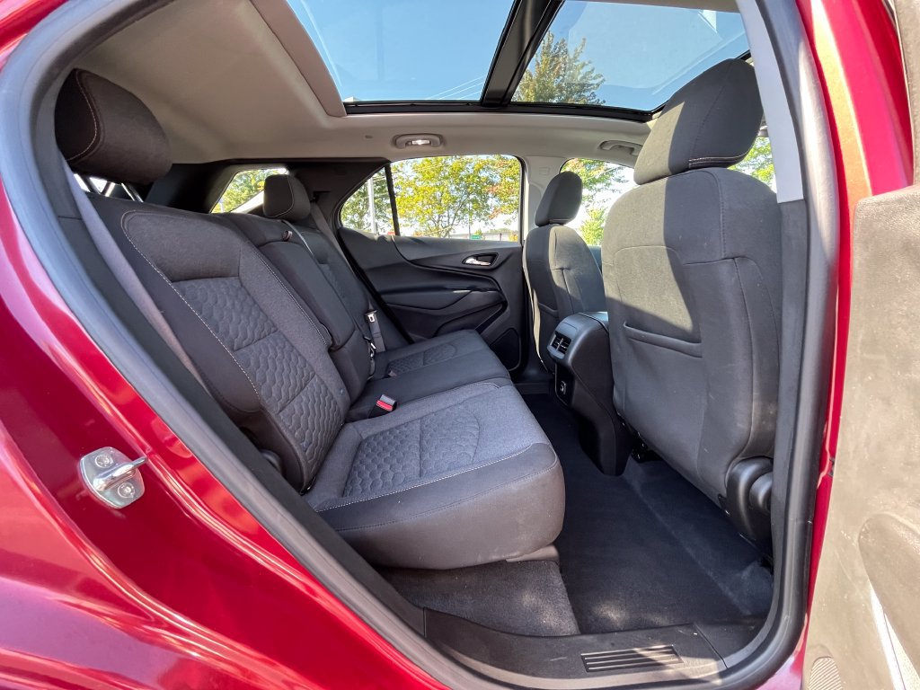 Certified 2021 Chevrolet Equinox LT FWD image 30