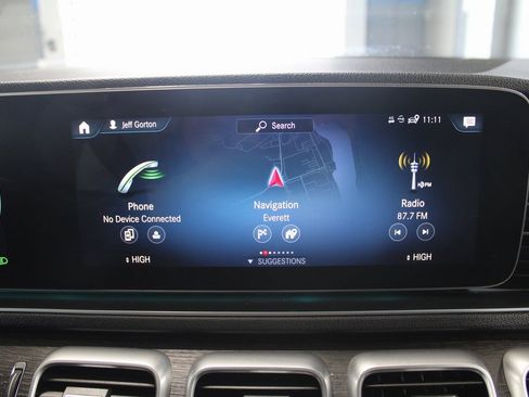 Used 2023 Mercedes-Benz GLE 450 4MATIC image 32