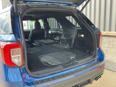 Used 2022 Ford Explorer ST w/ Equipment Group 401A image 27