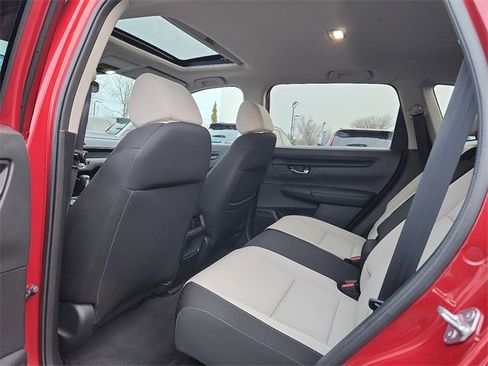 Used 2023 Honda CR-V EX image 10