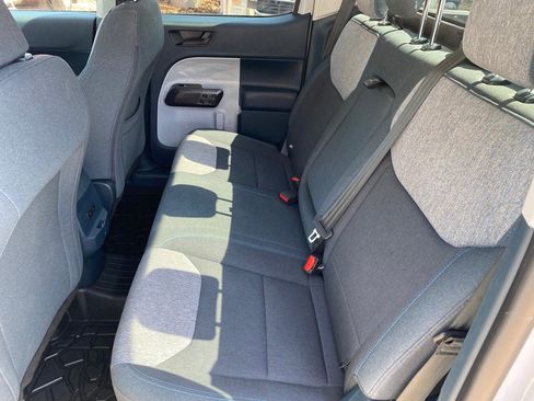 Certified 2025 Ford Maverick XLT image 14