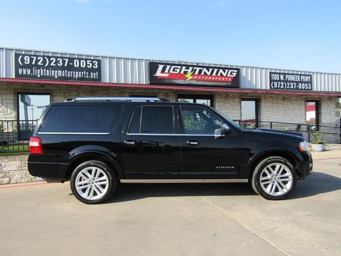 Used 2017 Ford Expedition EL Platinum AWD/4WD image 5