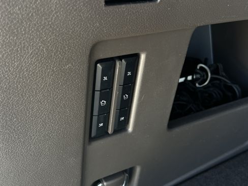 Used 2022 Lincoln Navigator Reserve RWD image 29
