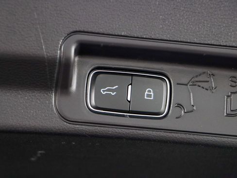 Used 2022 Ford Explorer ST w/ ST Street Pack AWD/4WD image 31