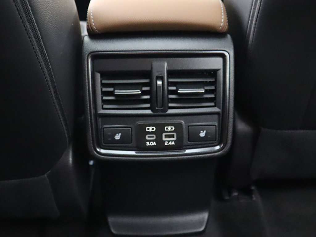 Used 2026 Subaru Forester Touring AWD/4WD image 60