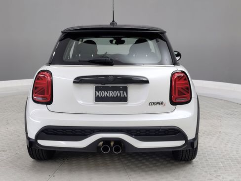Certified 2024 MINI Cooper S image 7