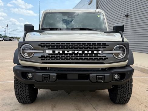 New 2026 Ford Bronco Badlands AWD/4WD image 4