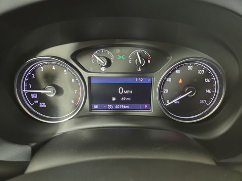 Certified 2020 Buick Enclave Essence image 18