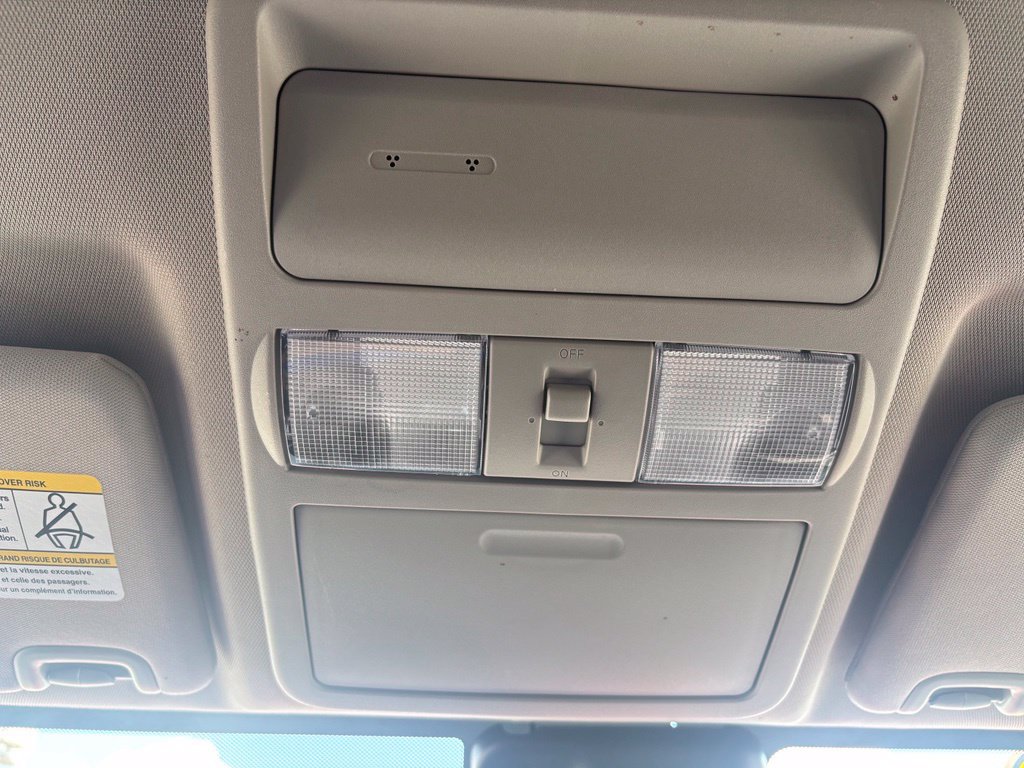 Used 2025 Nissan Frontier SV w/ SV Convenience Package AWD/4WD image 36