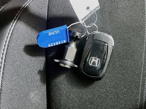Used 2025 Honda Civic Sport image 33