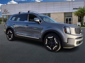 Used 2025 Kia Telluride S video 2