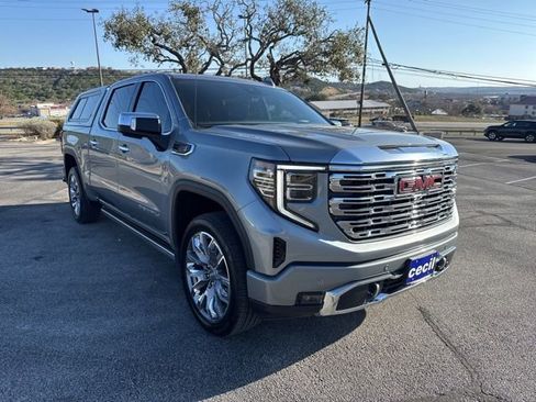 Used 2024 GMC Sierra 1500 Denali w/ Denali Reserve Package image 3