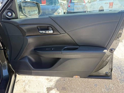 Used 2014 Honda Accord EX-L image 34