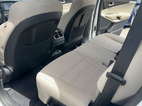 Used 2019 Kia Sorento FWD w/ LX Convenience Package image 22