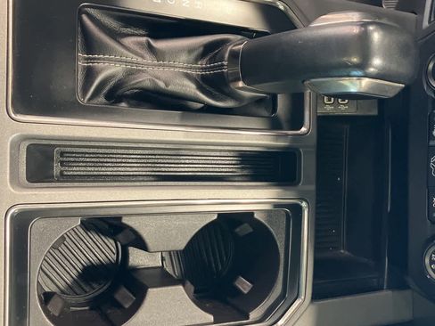 Certified 2019 Ford F150 Raptor w/ Equipment Group 801A Mid image 19