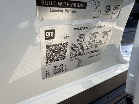 New 2026 Chevrolet Traverse LT w/ Midnight/Sport Edition FWD image 35