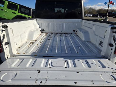 Used 2023 Jeep Gladiator Sport image 24