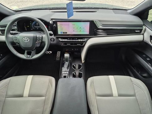 Used 2025 Toyota Camry SE w/ Multimedia Upgrade Package FWD image 28