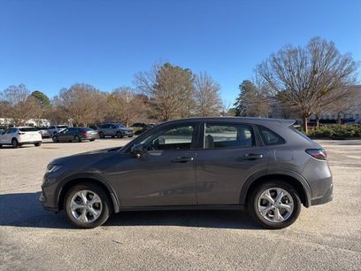 Used 2025 Honda HR-V LX