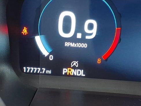 Used 2025 Ford Explorer ST-Line image 27