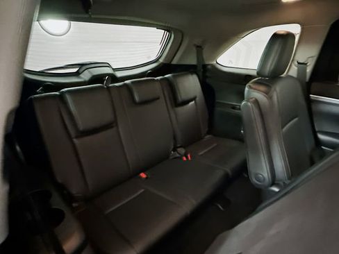 Used 2019 Toyota Highlander Limited image 28