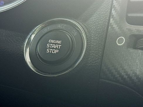 Used 2014 Kia Forte Koup SX w/ SX Premium Package image 19