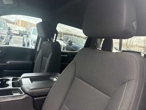 Used 2020 Chevrolet Silverado 1500 Custom w/ Custom Value Package image 14