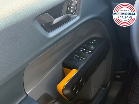 Used 2026 Ford Maverick Tremor AWD/4WD image 7