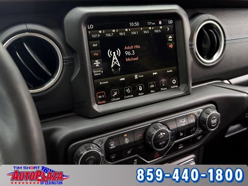 Used 2023 Jeep Wrangler Unlimited Rubicon 4xe w/ Dual Top Group AWD/4WD image 31