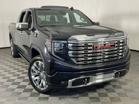 Used 2024 GMC Sierra 1500 Denali AWD/4WD image 44