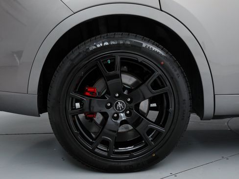 Certified 2022 Maserati Levante GT AWD/4WD image 23
