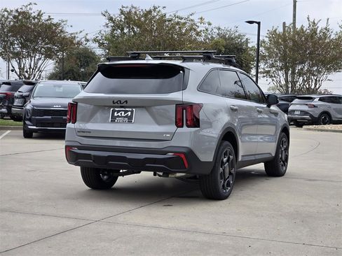 New 2026 Kia Sorento X-Line EX image 4