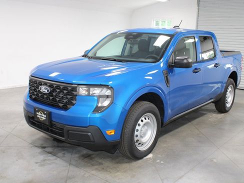 New 2026 Ford Maverick XL AWD/4WD image 3