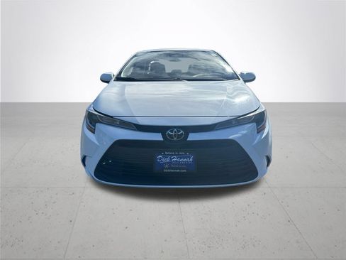 Used 2024 Toyota Corolla LE FWD image 3