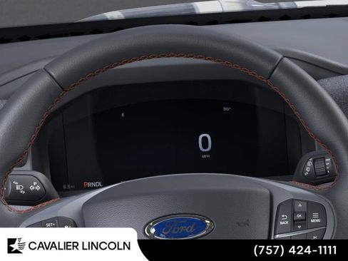 Used 2026 Ford Explorer Active AWD/4WD image 13